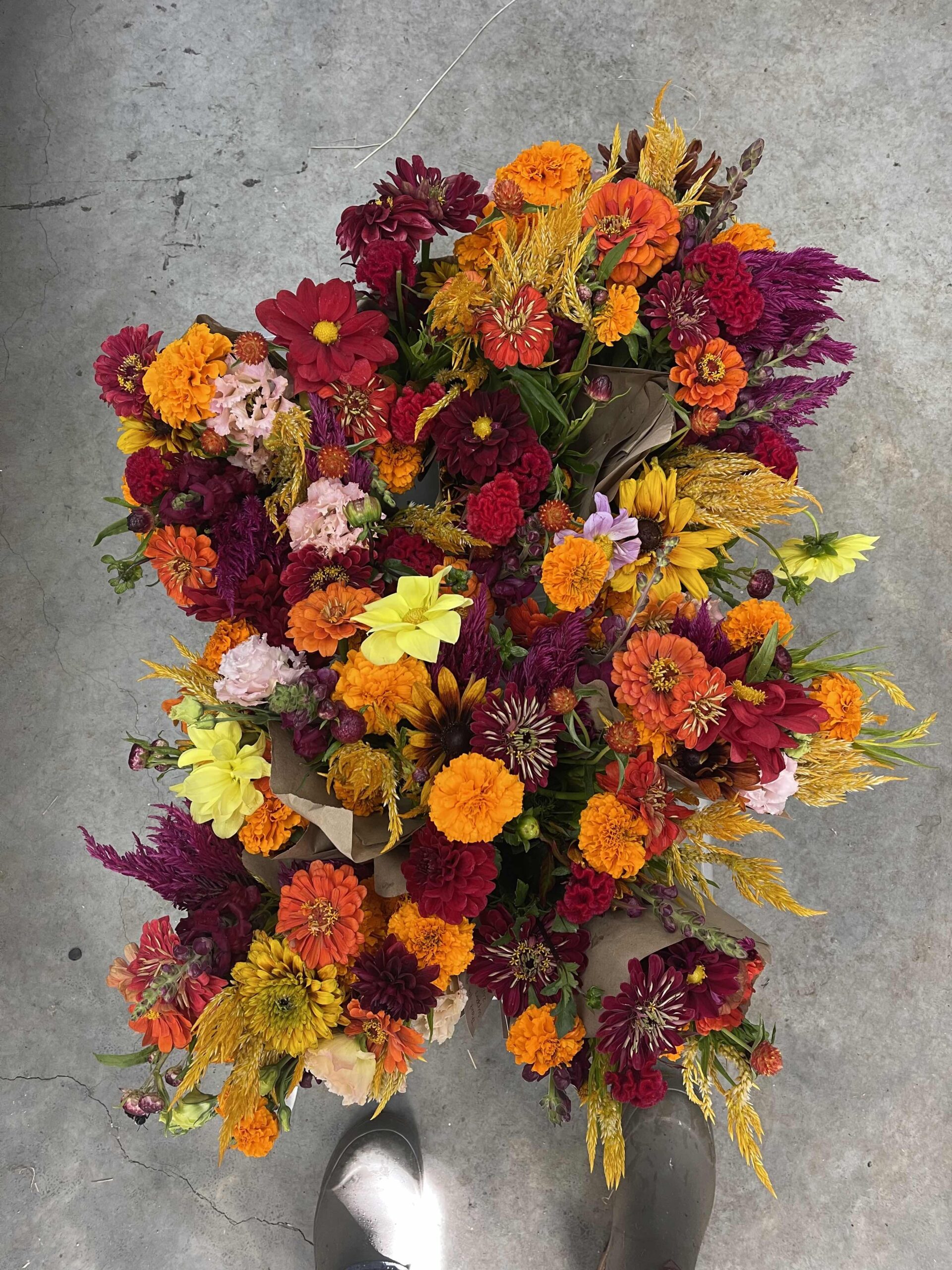 Flowers from the Porch Seasonal Bouquets — The Modest Market